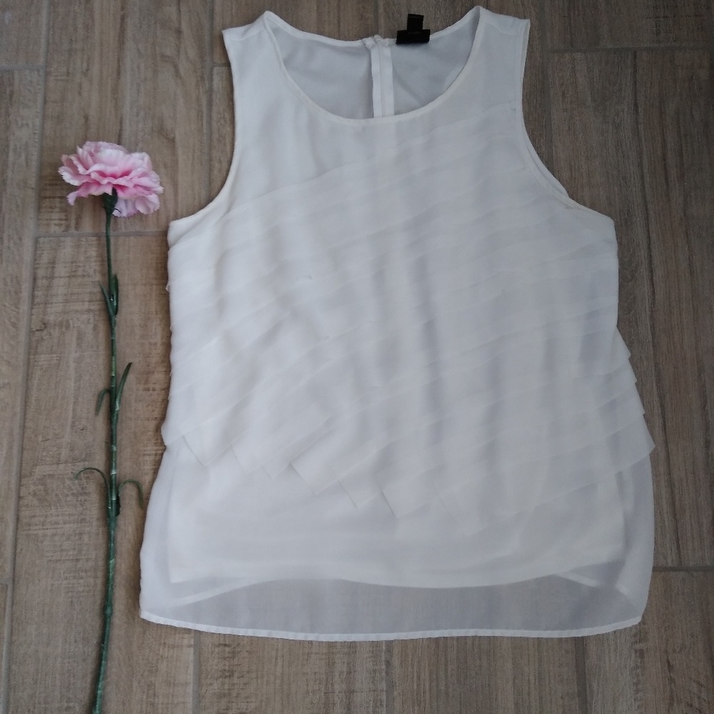 Worthington career Ivory blouse